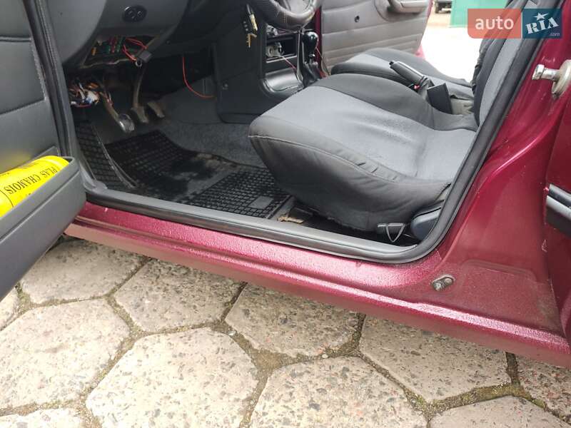 Седан Daewoo Nexia 2007 в 