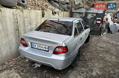 Седан Daewoo Nexia 2010 в 