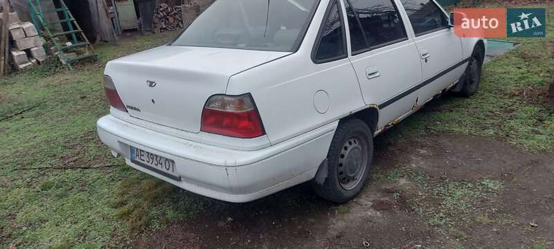 Седан Daewoo Nexia 2006 в 