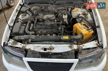 Седан Daewoo Nexia 2011 в 