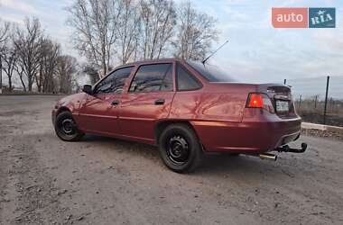 Седан Daewoo Nexia 2009 в Семеновке