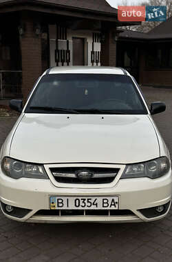 Седан Daewoo Nexia 2008 в Кременчуці