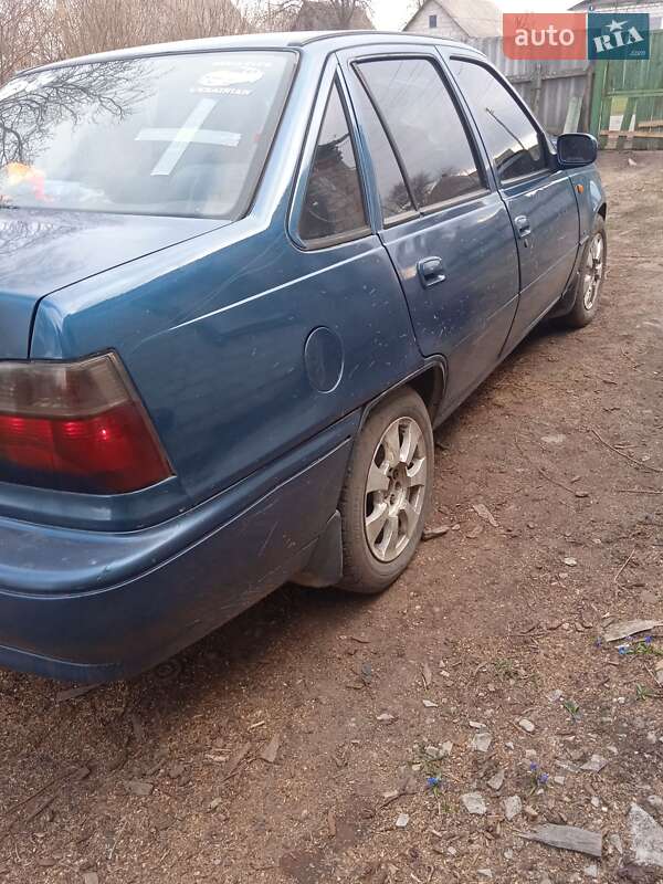 Седан Daewoo Nexia 1997 в Краматорске