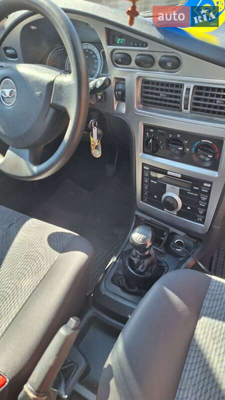 Седан Daewoo Nexia 2011 в Борисполі