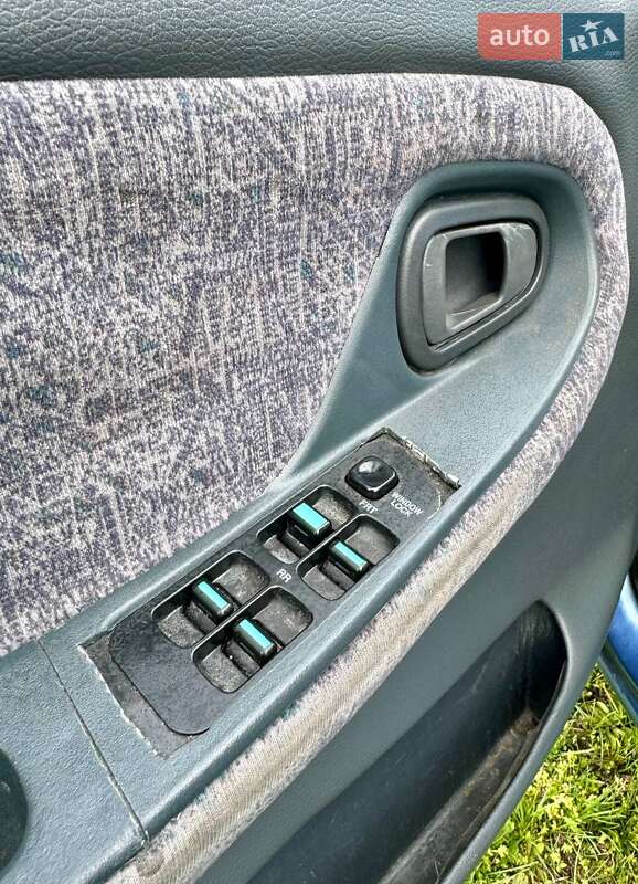 Седан Daewoo Nexia 2007 в Днепре