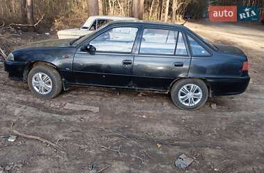 Седан Daewoo Nexia 2011 в 