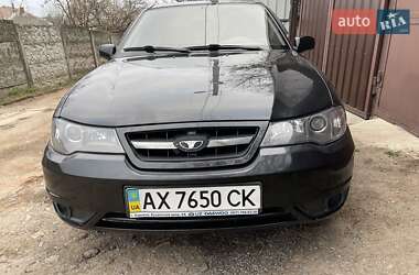 Седан Daewoo Nexia 2011 в 