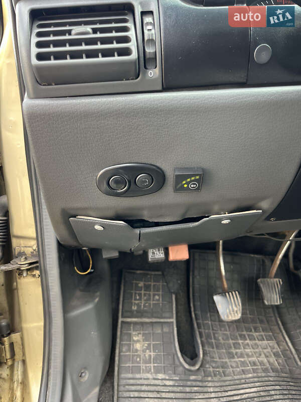 Седан Daewoo Nexia 2008 в Кривом Роге