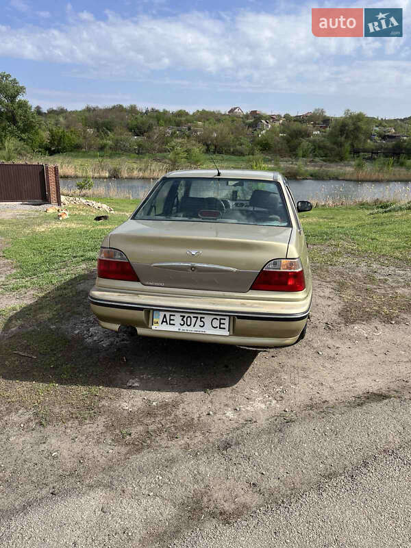 Седан Daewoo Nexia 2008 в Кривом Роге