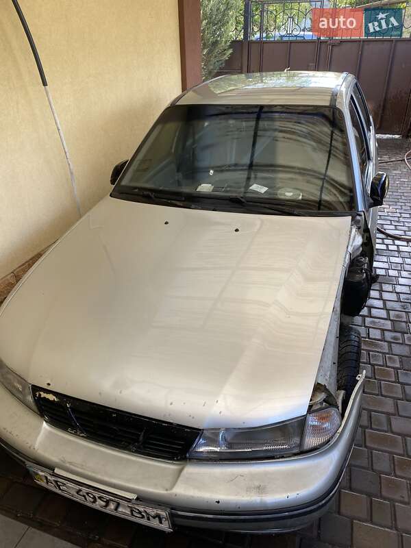 Седан Daewoo Nexia 2007 в Днепре