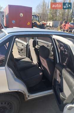 Седан Daewoo Nexia 2010 в 