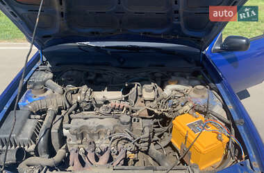 Седан Daewoo Nexia 2011 в 