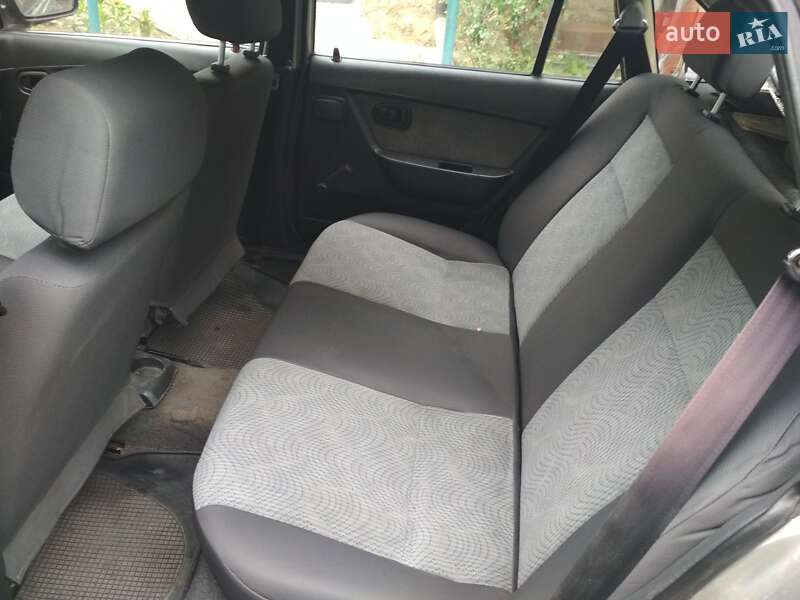 Седан Daewoo Nexia 2008 в Стрию