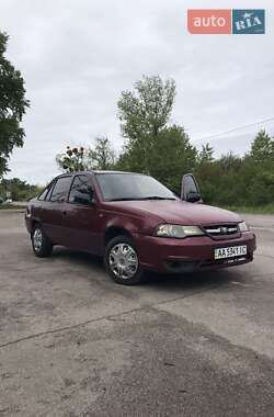 Седан Daewoo Nexia 2008 в 