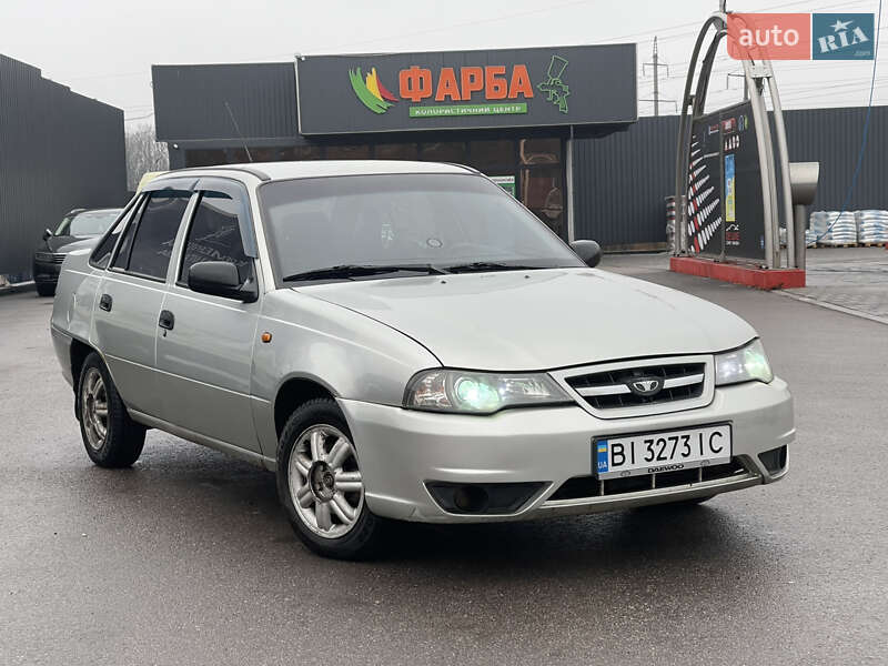 Седан Daewoo Nexia 2008 в Полтаві