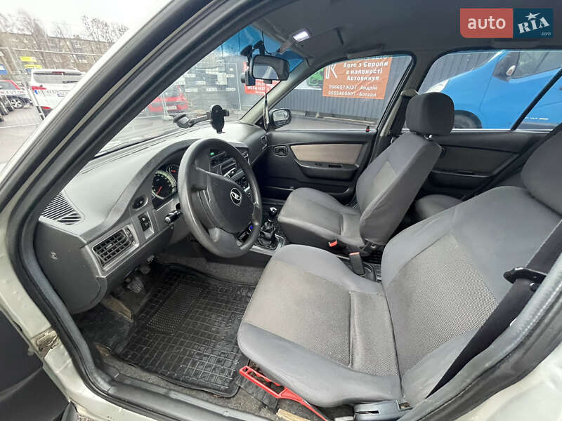 Седан Daewoo Nexia 2008 в Полтаві