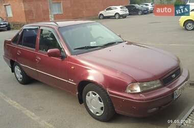 Седан Daewoo Nexia 1997 в 