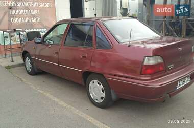 Седан Daewoo Nexia 1997 в 