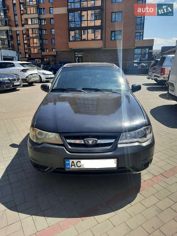 Седан Daewoo Nexia 2012 в Луцке
