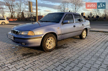Седан Daewoo Nexia 2008 в 