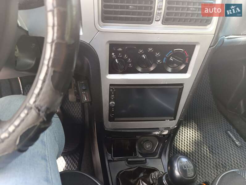 Седан Daewoo Nexia 2008 в Вольнянске