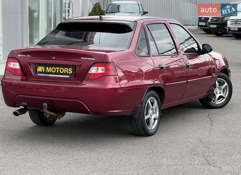 Седан Daewoo Nexia 2012 в Києві