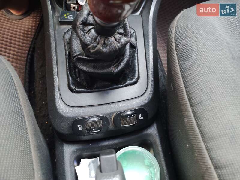 Седан Daewoo Nexia 2008 в Харькове