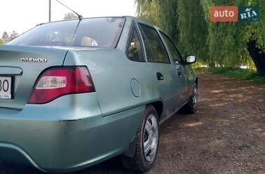 Седан Daewoo Nexia 2008 в 