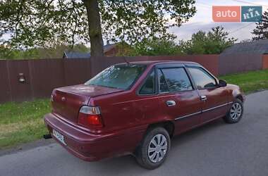 Седан Daewoo Nexia 2006 в 