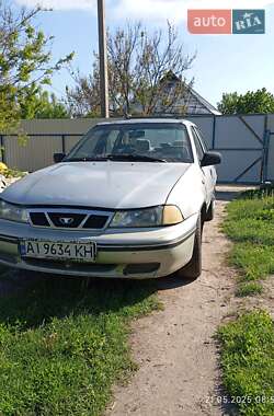 Седан Daewoo Nexia 2008 в Миронівці