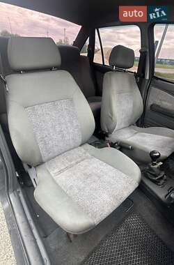 Седан Daewoo Nexia 2005 в 