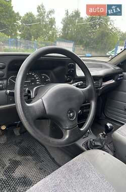 Седан Daewoo Nexia 2005 в 