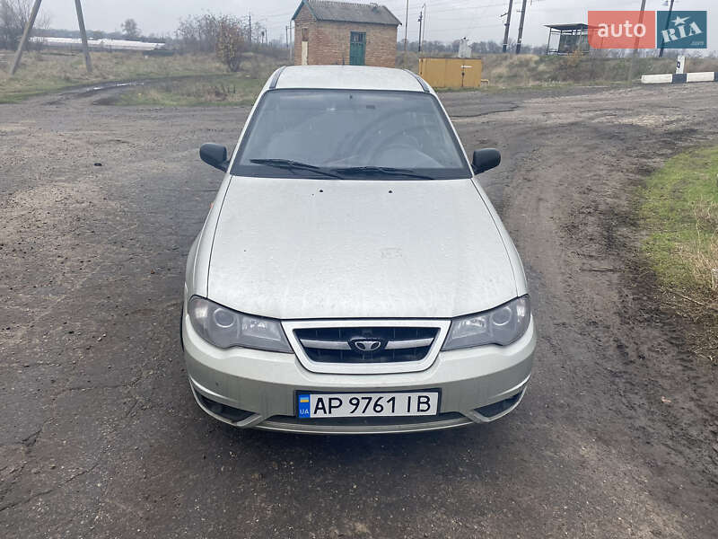 Седан Daewoo Nexia 2008 в 