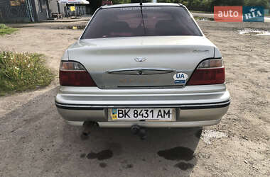 Седан Daewoo Nexia 2008 в 