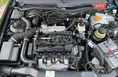 Седан Daewoo Nexia 2012 в 
