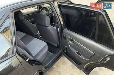 Седан Daewoo Nexia 2012 в 