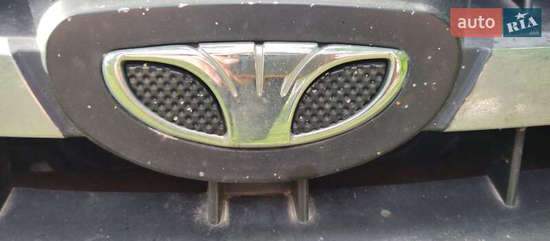 Седан Daewoo Nexia 2012 в Киеве