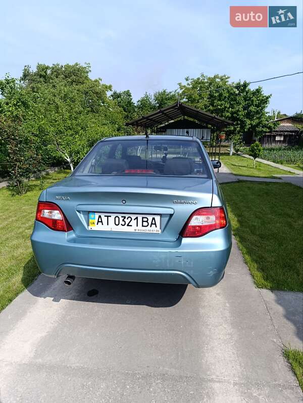Седан Daewoo Nexia 2008 в Заднестрянском