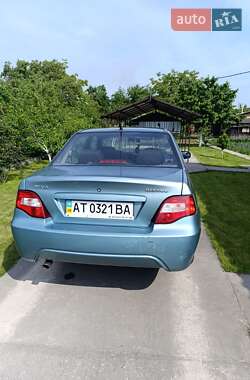 Седан Daewoo Nexia 2008 в 