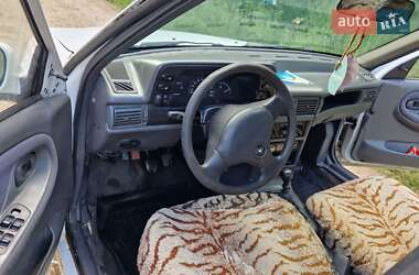 Седан Daewoo Nexia 2005 в 