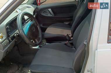Седан Daewoo Nexia 2008 в 