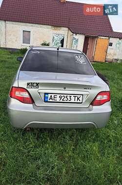 Седан Daewoo Nexia 2008 в 