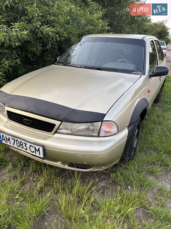 Седан Daewoo Nexia 2006 в 
