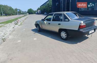 Седан Daewoo Nexia 1997 в 