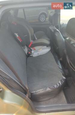 Седан Daewoo Nexia 2006 в 