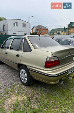 Седан Daewoo Nexia 2008 в 