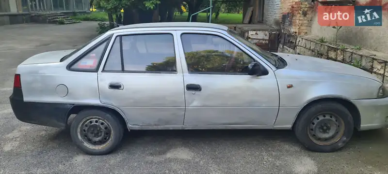 Daewoo Nexia 2011