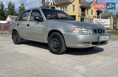 Седан Daewoo Nexia 2008 в 