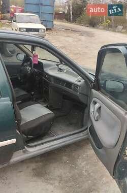 Седан Daewoo Nexia 1997 в 