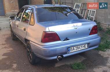 Седан Daewoo Nexia 2006 в 